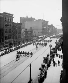 Head of parade, state encampment, Michigan K.T. [Knights Templar], between 1900 and 1910. Creator: Unknown