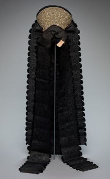 Headdress, 1700s. Creator: Unknown
