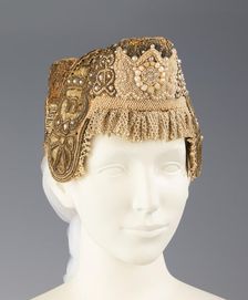 Headdress, Russian, early 19th century. Creator: Unknown