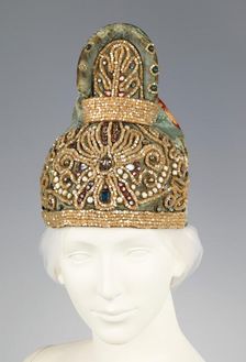 Headdress, Russian, first quarter 19th century. Creator: Unknown