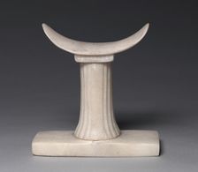 Headrest of Irut, c. 2454-2140 BC. Creator: Unknown