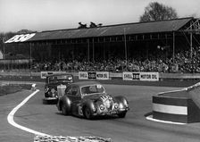 Healey Elliott of E.B. Wadsworth, Armstrong Siddeley of T.Sopwith, Goodwood 1954 . Creator: Unknown