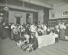 Health class, Cosway Street Evening Institute for Women, London, 1914