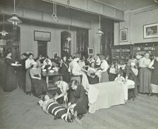 Health class, Cosway Street Evening Institute for Women, London, 1914