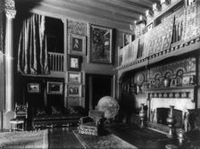 Hearst home, 1400 N.H. Ave., NW, Washington, D.C., 1900?. Creator: Frances Benjamin Johnston