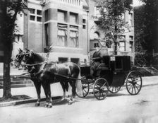 Hearst home, 1400 N.H. Ave., NW, Washington, D.C., 1900?. Creator: Frances Benjamin Johnston