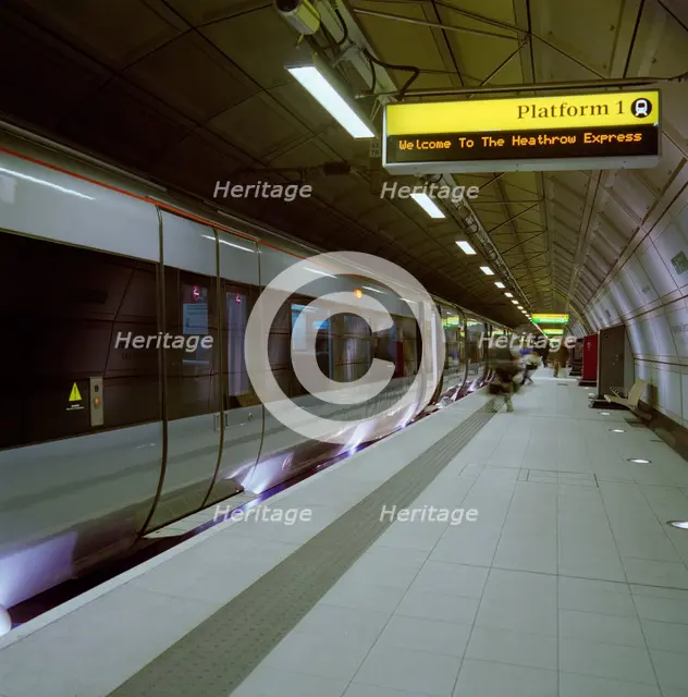 Heathrow Airport, Heathrow, Hillingdon, London, 29/07/1998. Creator: John Laing plc.