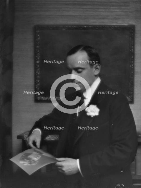 Hecht, Rudolph, Mr., portrait photograph, 1913. Creator: Arnold Genthe.