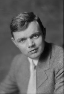 Hedman, T., Mr., portrait photograph, 1915 July 21. Creator: Arnold Genthe