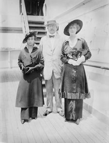 Helen Williams, R.A.C. Smith, Mrs. Kerner Easton (Margaret Smith), 1914. Creator: Bain News Service