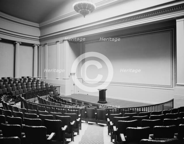 Hemicycle, Toledo Museum of Art, between 1910 and 1920. Creator: Unknown.