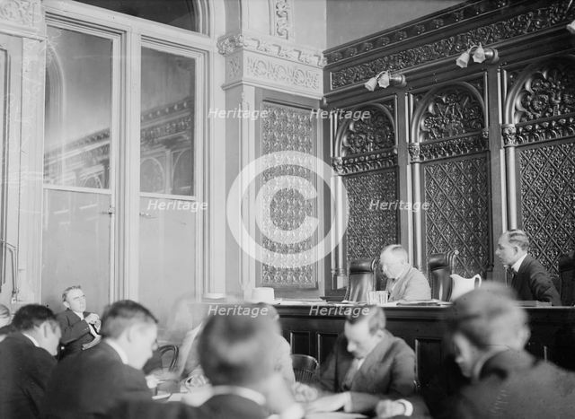 Hennessy examining Delaney, 1913. Creator: Bain News Service.