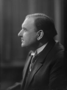 Henshaw, Mr., portrait photograph, 1913 Apr. 30. Creator: Arnold Genthe