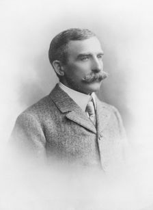Henry Solomon Wellcome. Creator: Lafayette