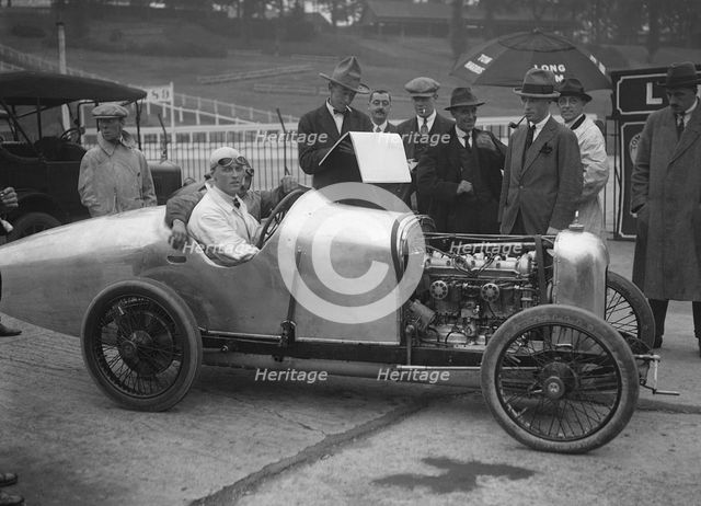 Henry Segrave in his Talbot-Darracq at the JCC 200 Mile Race, Brooklands, Surrey, 1921. Artist: Bill Brunell.