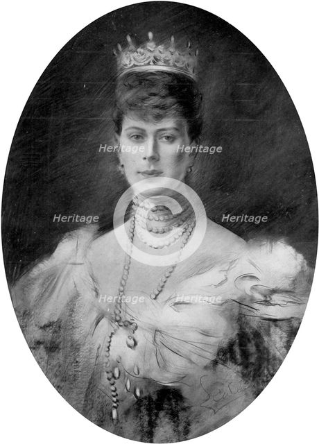 'Her Majesty Queen Mary', 1910.Artist: George C Wilmshurst