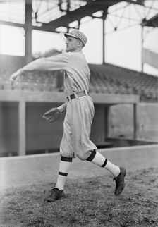 Herb Pennock, Philadelphia Al (Baseball), 1913. Creator: Harris & Ewing