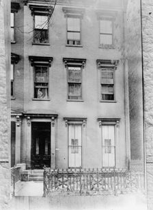 Herron House, Cincinnati, Ohio - Home of Mrs. William H. Taft, Who Was A Herron, 1911. Creator: Harris & Ewing
