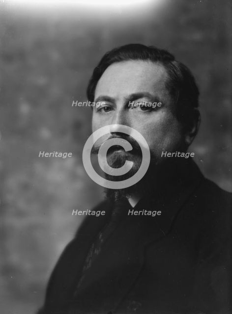 Hesbouin, Gustav, Mr., portrait photograph, 1914 Nov. 2. Creator: Arnold Genthe.