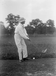 Hitchcock, Gilbert Monell, Rep. from Nebraska, 1903-5, 1907-11; Senator, 1911-23 playing golf, 1917. Creator: Harris & Ewing