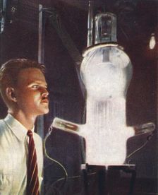 High power grid-glow tube, 1938