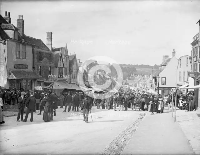 High Street, Burford, Oxfordshire, 1895. Artist: Henry Taunt