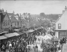 High Street, Burford, Oxfordshire, 1895. Artist: Henry Taunt