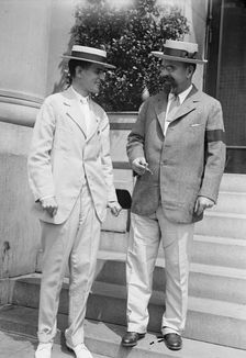 Hill, Louis Warren, Railway President - Right, with Robert D. Heinl, 1917. Creator: Harris & Ewing