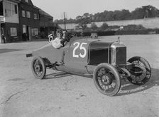 Hillman of G Bedford, JCC 200 Mile Race, Brooklands, 1921. Artist: Bill Brunell
