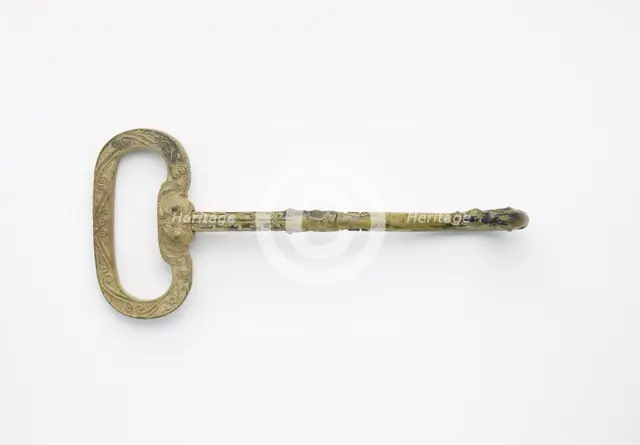 Hinged garment hook with dragon, Late Eastern Zhou dynasty, 5th-4th century BCE. Creator: Unknown.