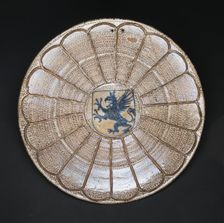 Hispano-Moresque Lusterware Plate with Griffin, Valencia, 1475/1500. Creator: Unknown