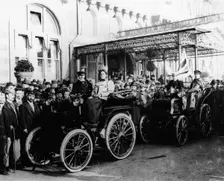 HJ Lawson and his wife at the start of the Emancipation Run, Brighton, East Sussex, 1896