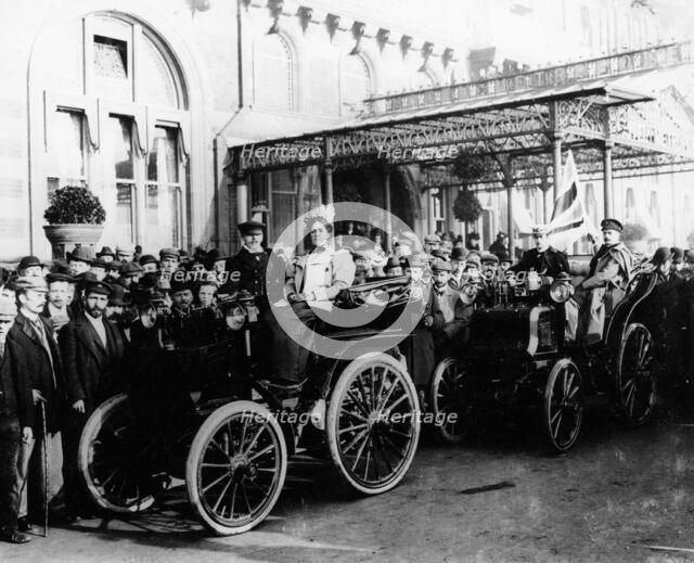 HJ Lawson and his wife at the start of the Emancipation Run, Brighton, East Sussex, 1896. Artist: Unknown