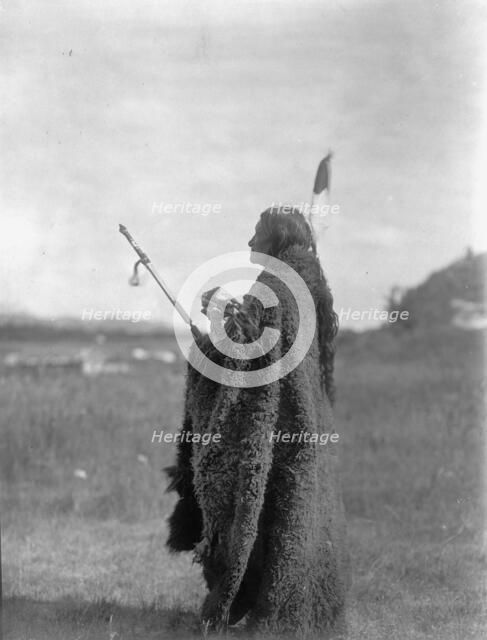 Hu Kalowa Pi ceremony, c1907. Creator: Edward Sheriff Curtis.