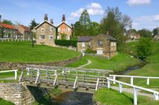 Hutton-le-Hole, North Yorkshire. Creator: Peter Thompson