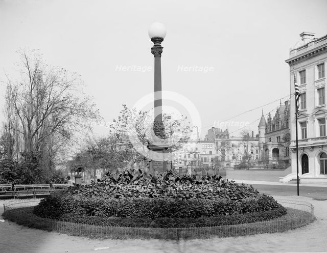 Hudson memorial monument, Riverside Drive, New York, between 1910 and 1920. Creator: Unknown.