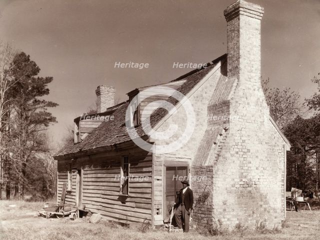 Huggins House, Lynnhaven Village, Princess Anne County, Virginia., between c1930 and 1939. Creator: Frances Benjamin Johnston.
