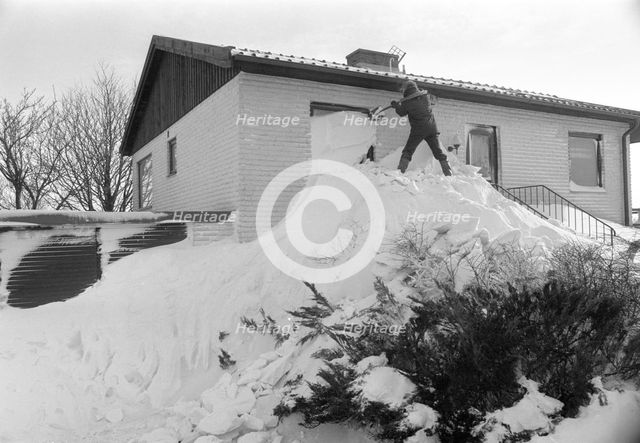 Huge snowdrift after a storm, Landskrona, Sweden, 1978. Creator: Unknown.