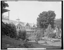 Hulett House and surroundings, Lake George, N.Y., c1907. Creator: Unknown