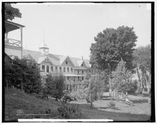 Hulett House and surroundings, Lake George, N.Y., c1907. Creator: Unknown