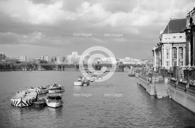 Hungerford Bridge, Lambeth, London, c1945-1965. Artist: SW Rawlings