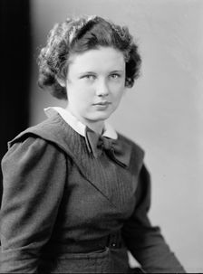 Hunsinger, Carol - Portrait, 1933. Creator: Harris & Ewing
