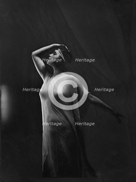 Hurlbert, Jack, Miss, 1922 May 22. Creator: Arnold Genthe.