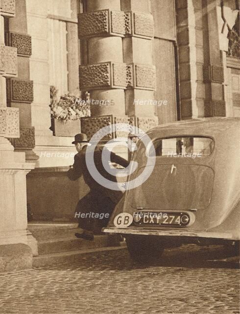 'Hurrying Home - The Duke of York-December 4th', 1936 (1937). Artist: Unknown.