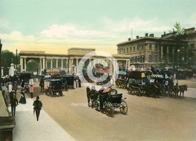 'Hyde Park Corner', c1900s.  Creator: Eyre & Spottiswoode.