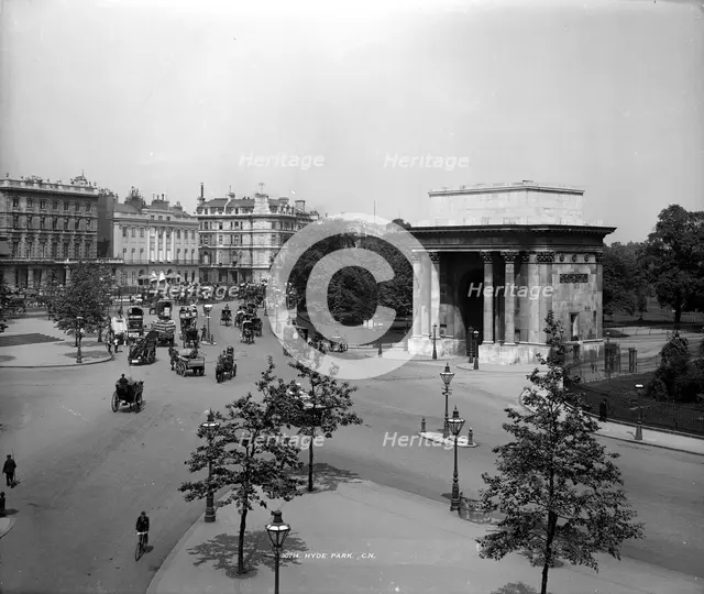 Hyde Park Corner, London, c1883-c1912. Artist: Unknown