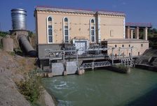 Hydroelectric power station near Tashkent