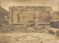 Hypètre d'Athor, sur la Terrasse du grande Temple de Dendérah (Tentyris), 1849-50. Creator: Maxime du Camp