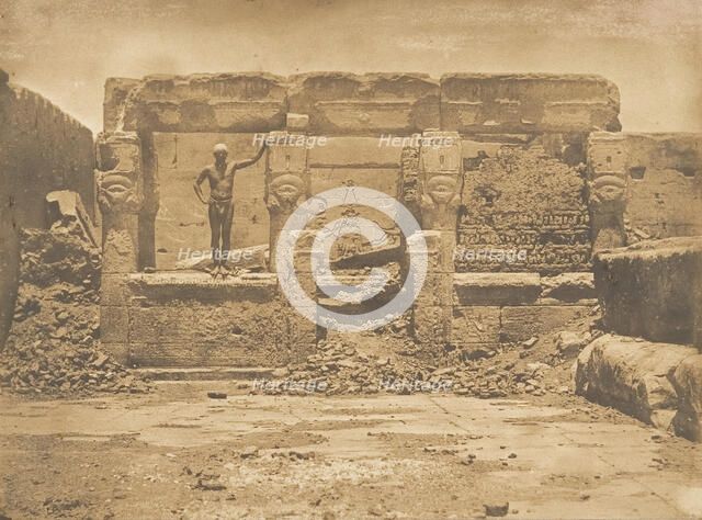 Hypètre d'Athor, sur la Terrasse du grande Temple de Dendérah (Tentyris), 1849-50. Creator: Maxime du Camp.