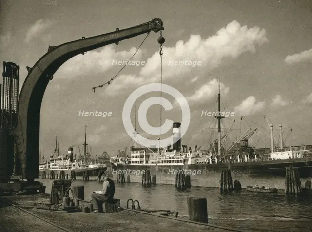 'Im Hamburger Hafen - (In Hamburg Harbour)', 1931. Artist: Kurt Hielscher.